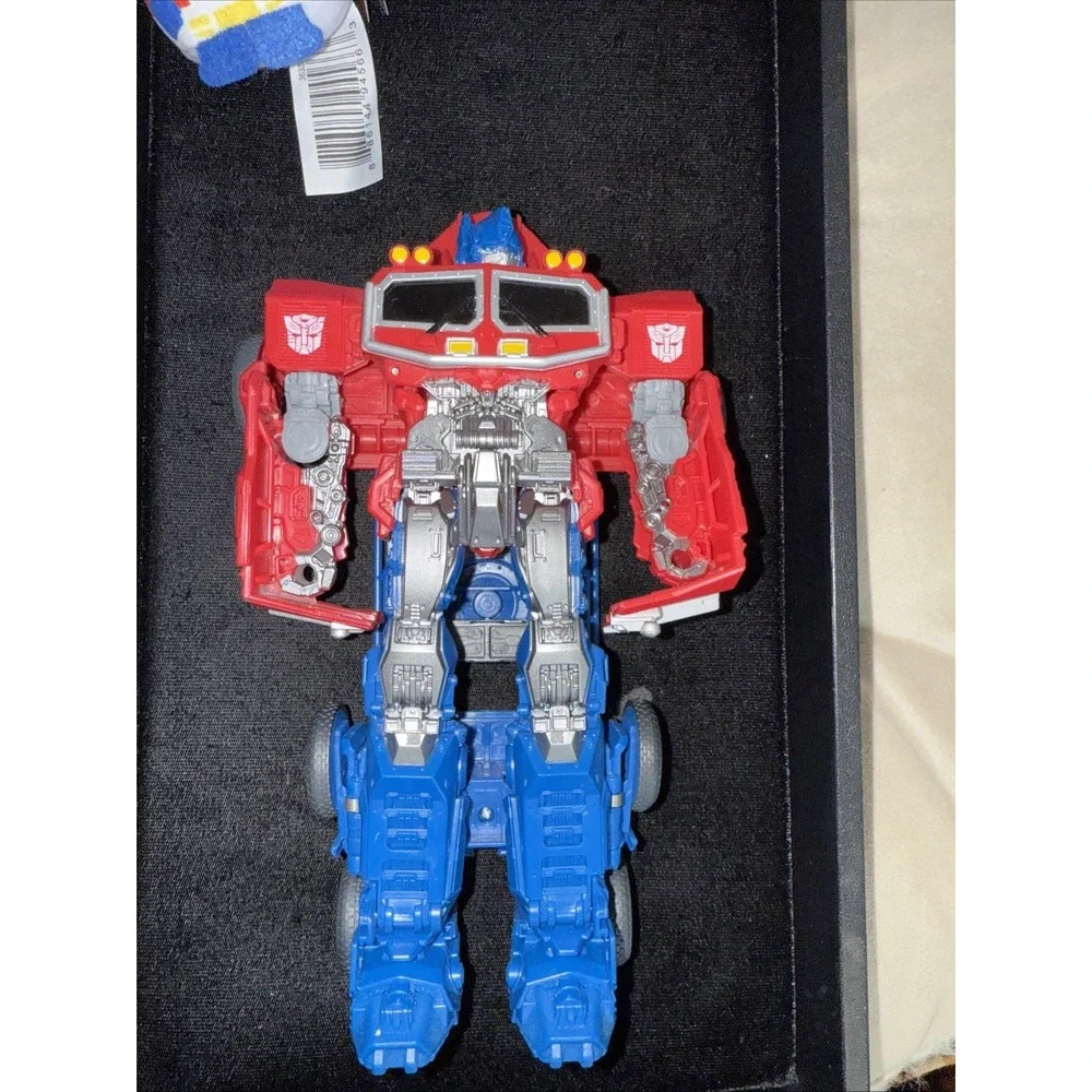 Transformer Rise Of‎ The Beast Smash Changer. Optimus Prime Action Figure 4104.